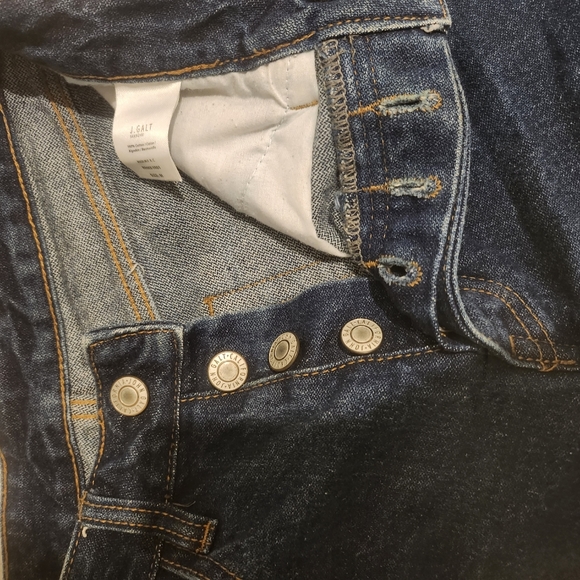 Brandy Melville High Waisted Jeans - Picture 3 of 3